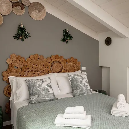 L'8boutique Via Piella Apartment *