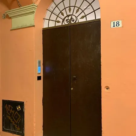 L'8boutique Via Piella Bolonha